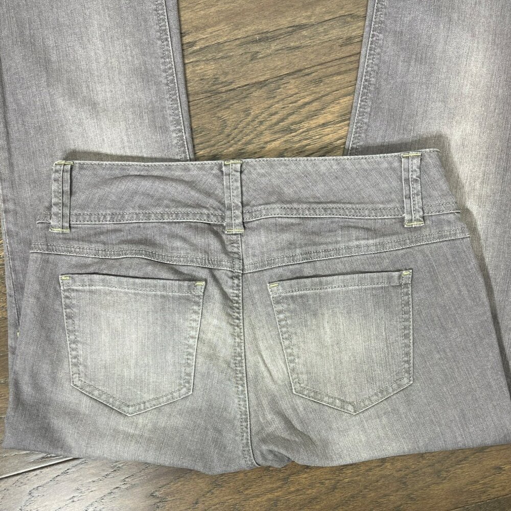 CABI Lou Lou Straight Leg Jeans Washed Gray Sz 4 #332 EUC - Picture 4 of 6